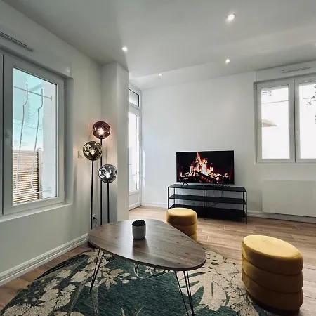 Апартаменты 1 Lenoir Cocon Romantique Avec Jacuzzi Au Centre