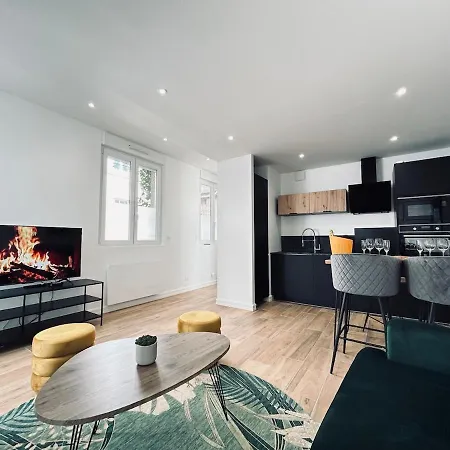 1 Lenoir Cocon Romantique Avec Jacuzzi Au Centre *