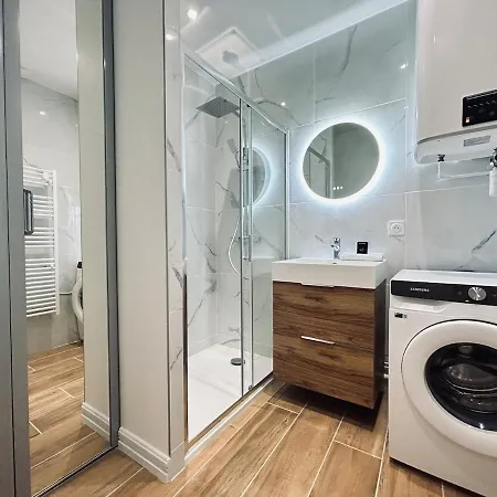 Апартаменты 1 Lenoir Cocon Romantique Avec Jacuzzi Au Centre Реймс