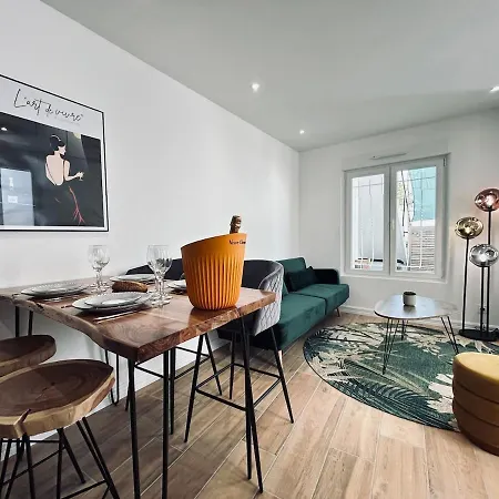 1 Lenoir Cocon Romantique Avec Jacuzzi Au Centre *