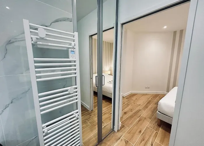 Apartment 1 Lenoir Cocon Romantique Avec Jacuzzi Au Centre